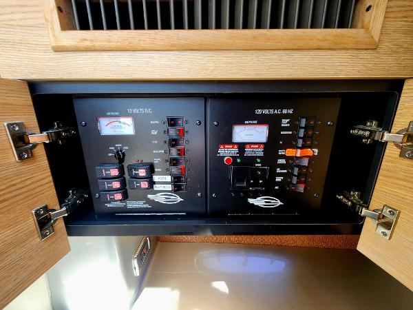 2014 Chaparral 327 SSX - 53