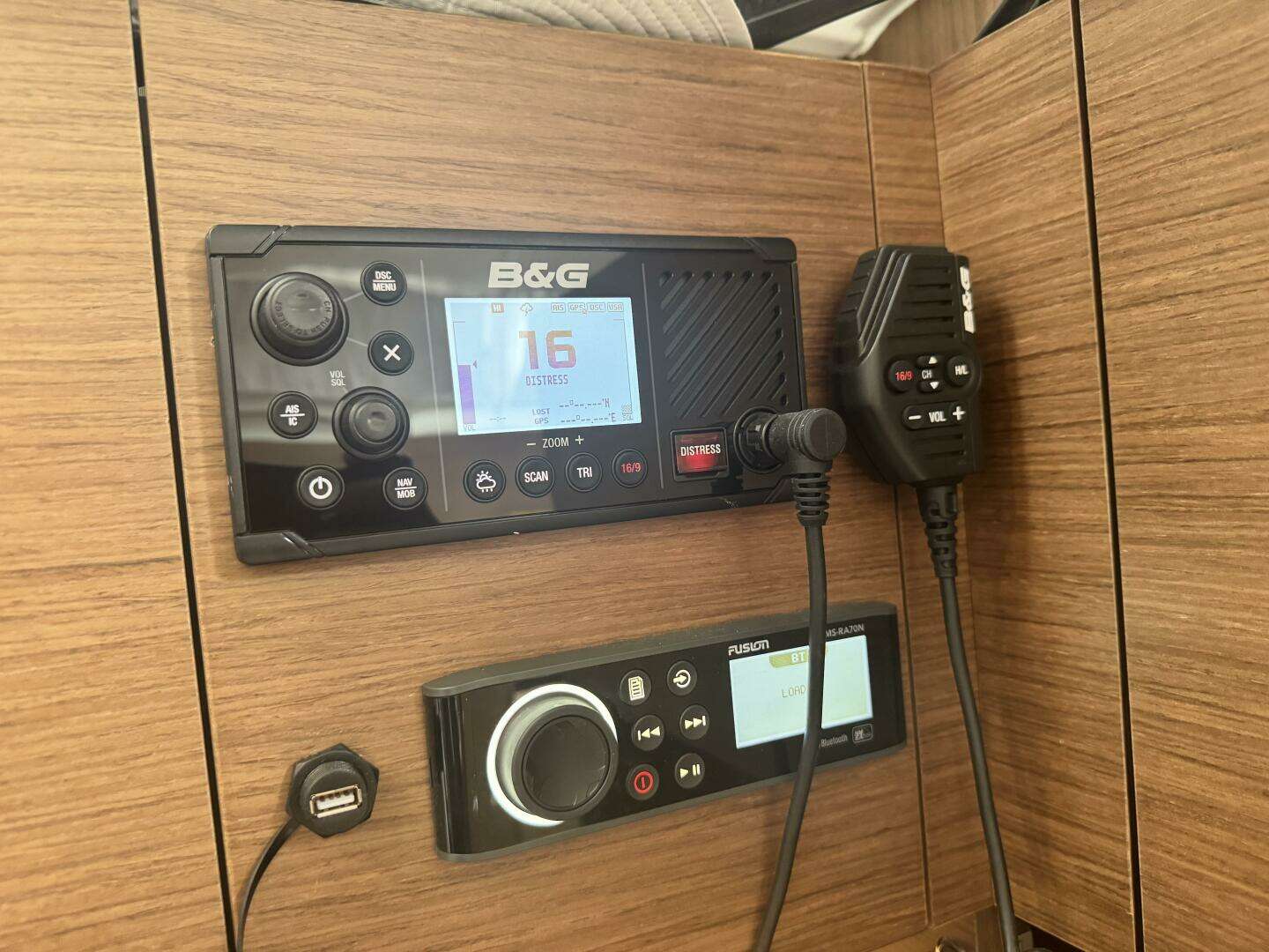 2023 Beneteau Oceanis 38.1 - Image 35
