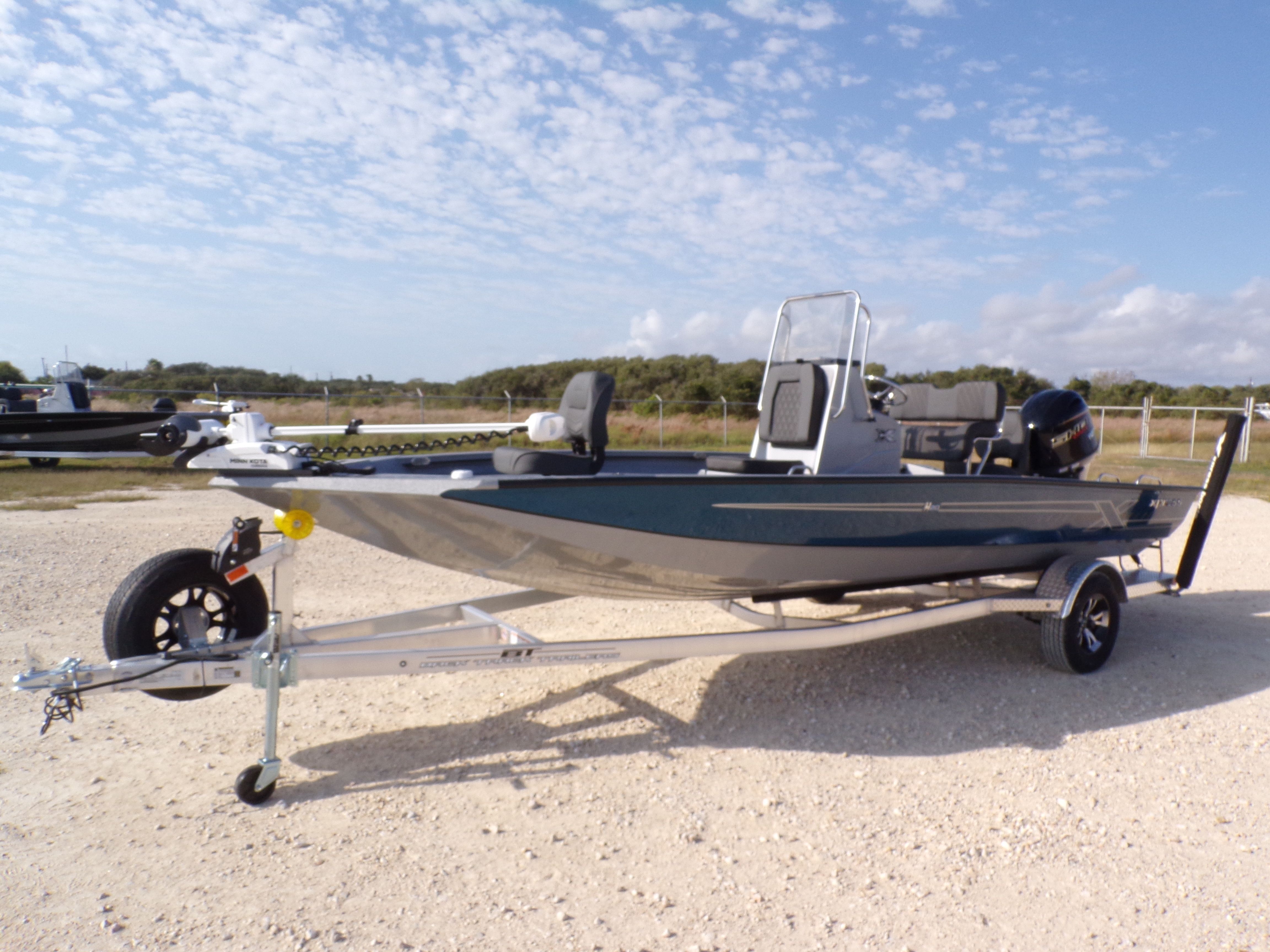 2026 Xpress H20B Bay - 3