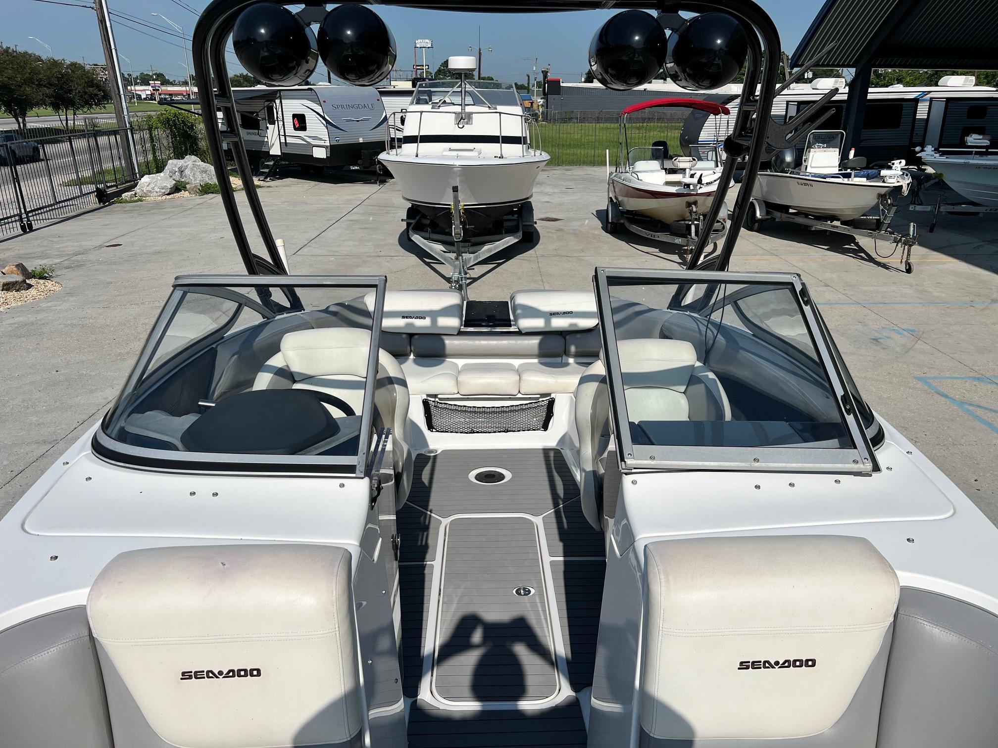2012 Sea-Doo Sport Boats 230 Challenger SE - 8