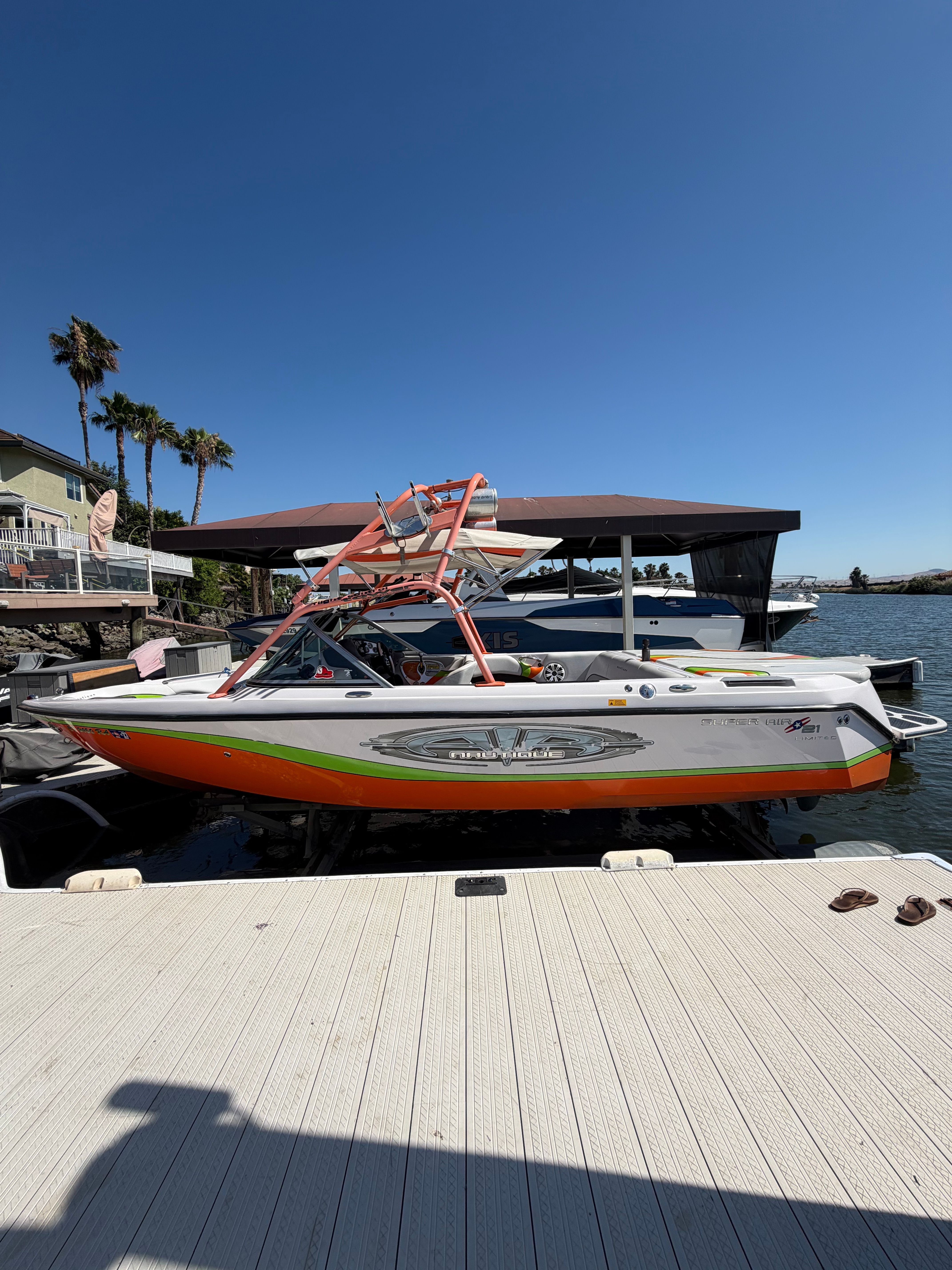 2005 Correct Craft Super Air Nautique 210 Limited