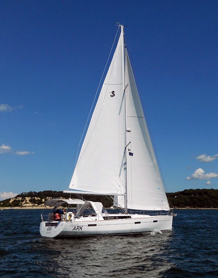 2013 Beneteau Oceanis 45 - Image 2