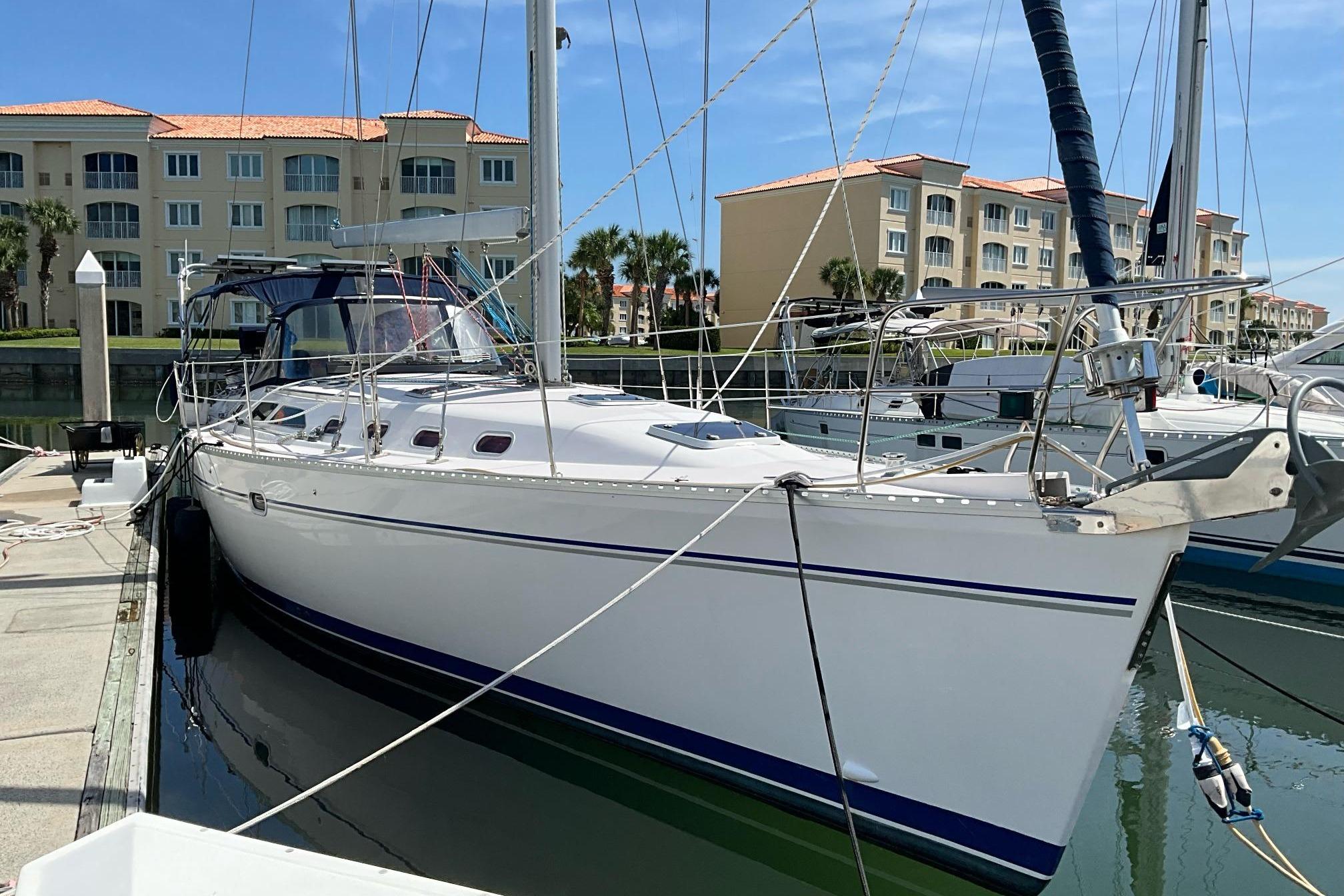 2000 Catalina 470
