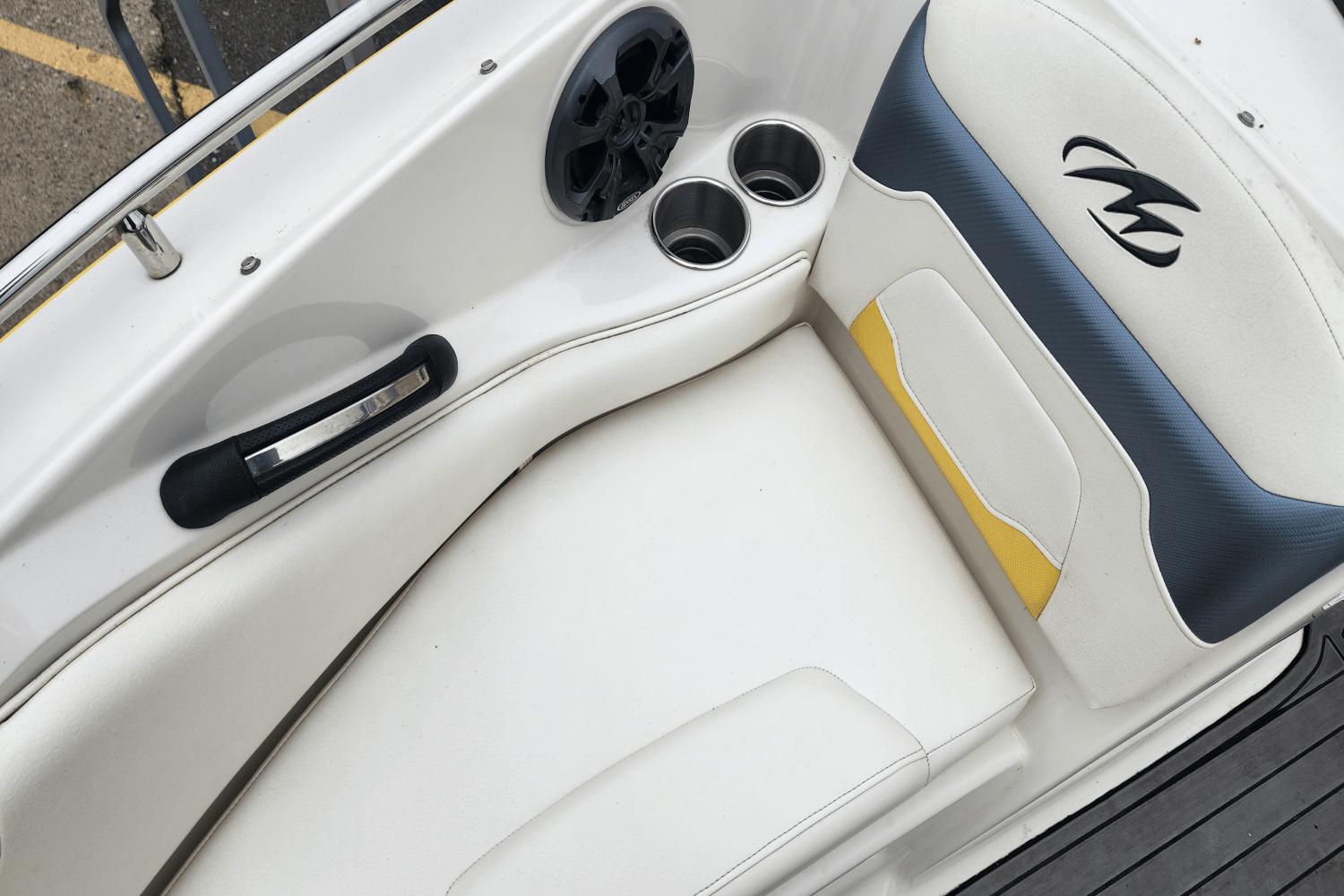 2014 Monterey 204 FS/BR - 57