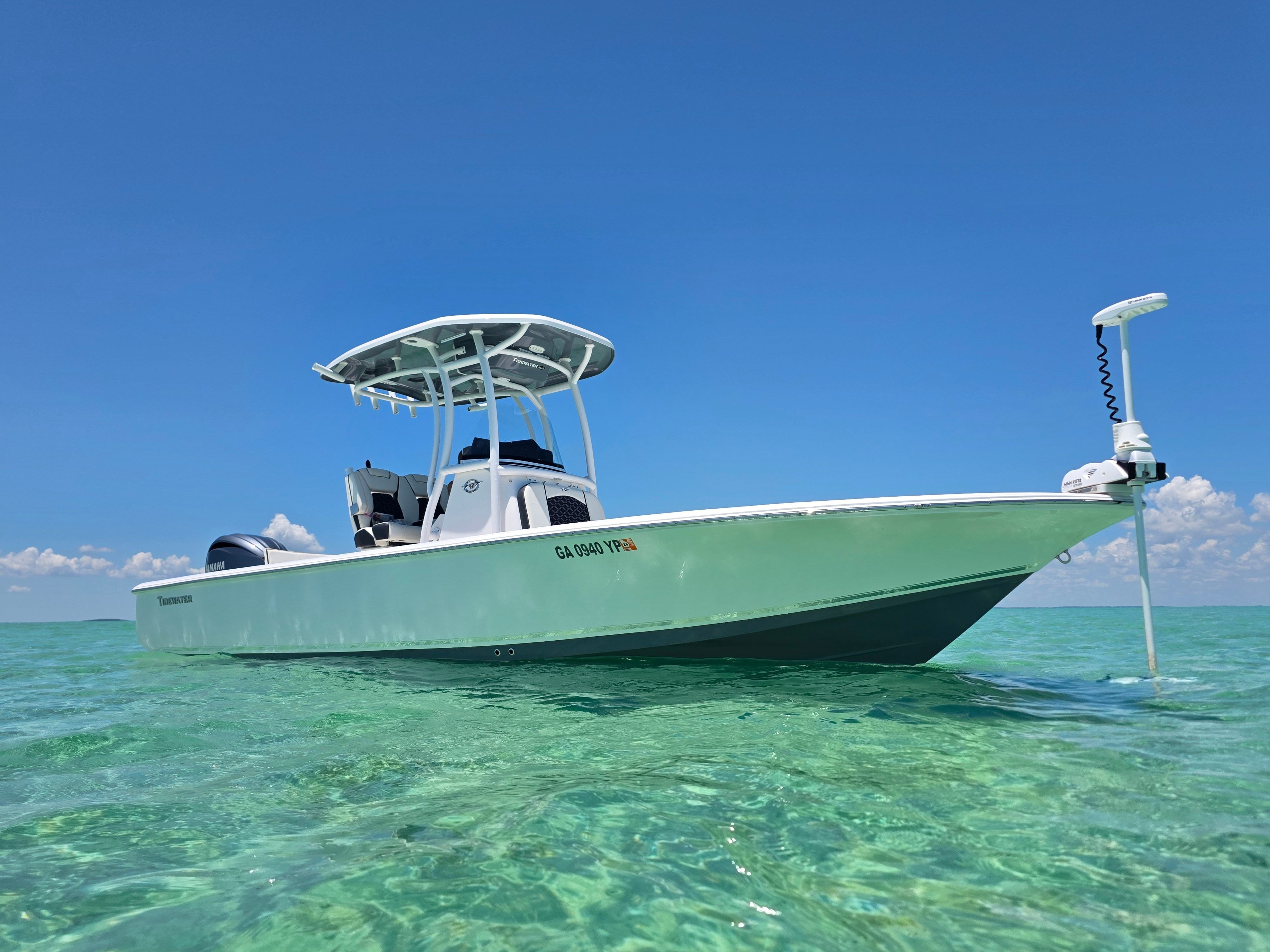 2022 Tidewater 2410 Bay Max