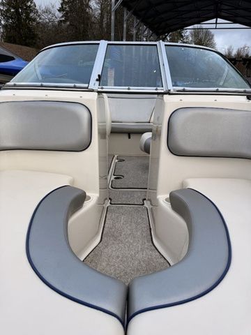 2010 Sea Ray 175 Sport - 9