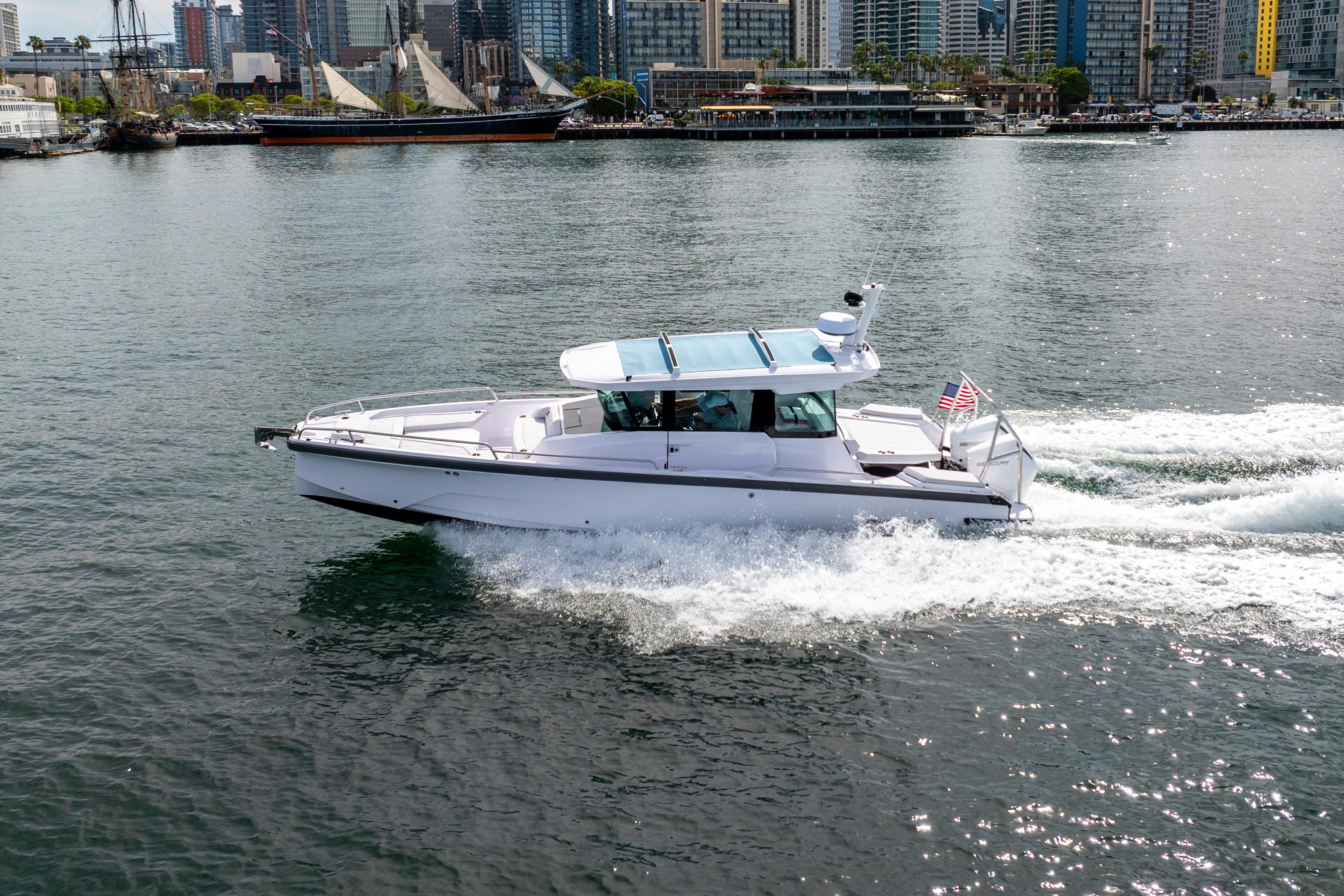 2026 Axopar 29 XC Cross Cabin