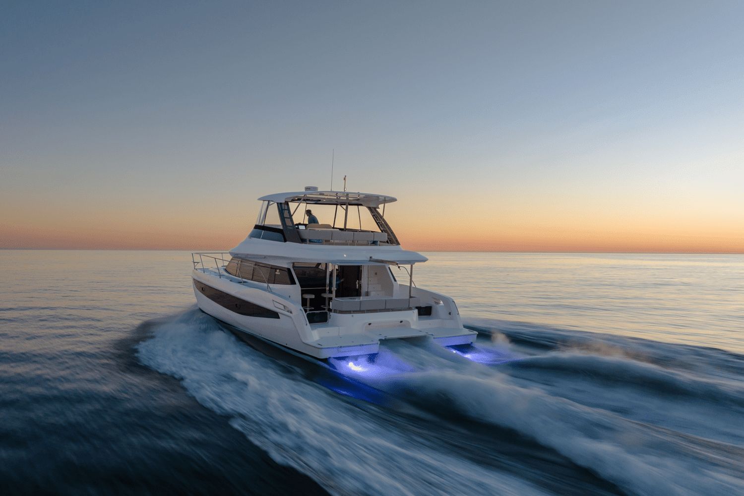2025 Aquila 42 Yacht - 4