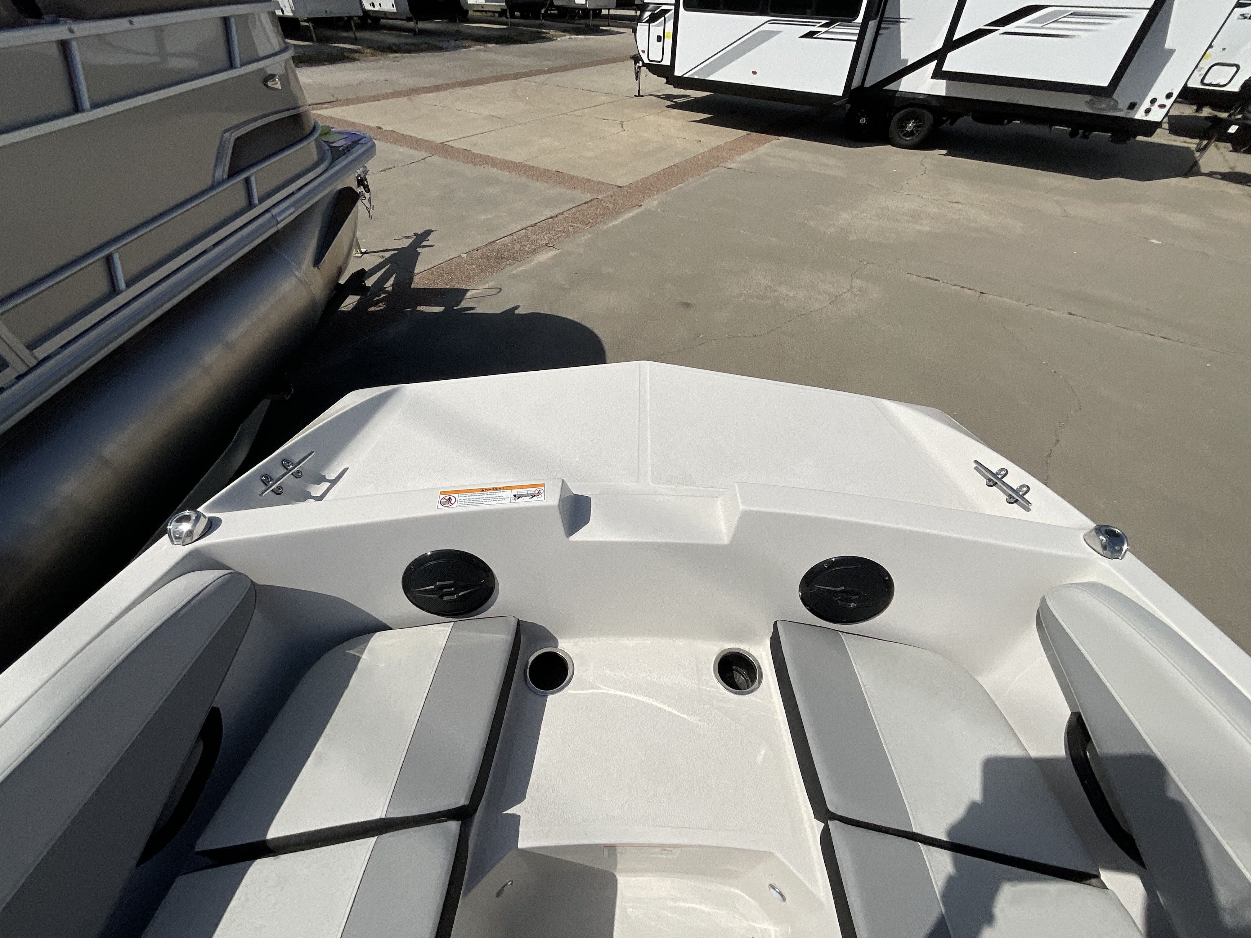 2026 Starcraft SV - 12