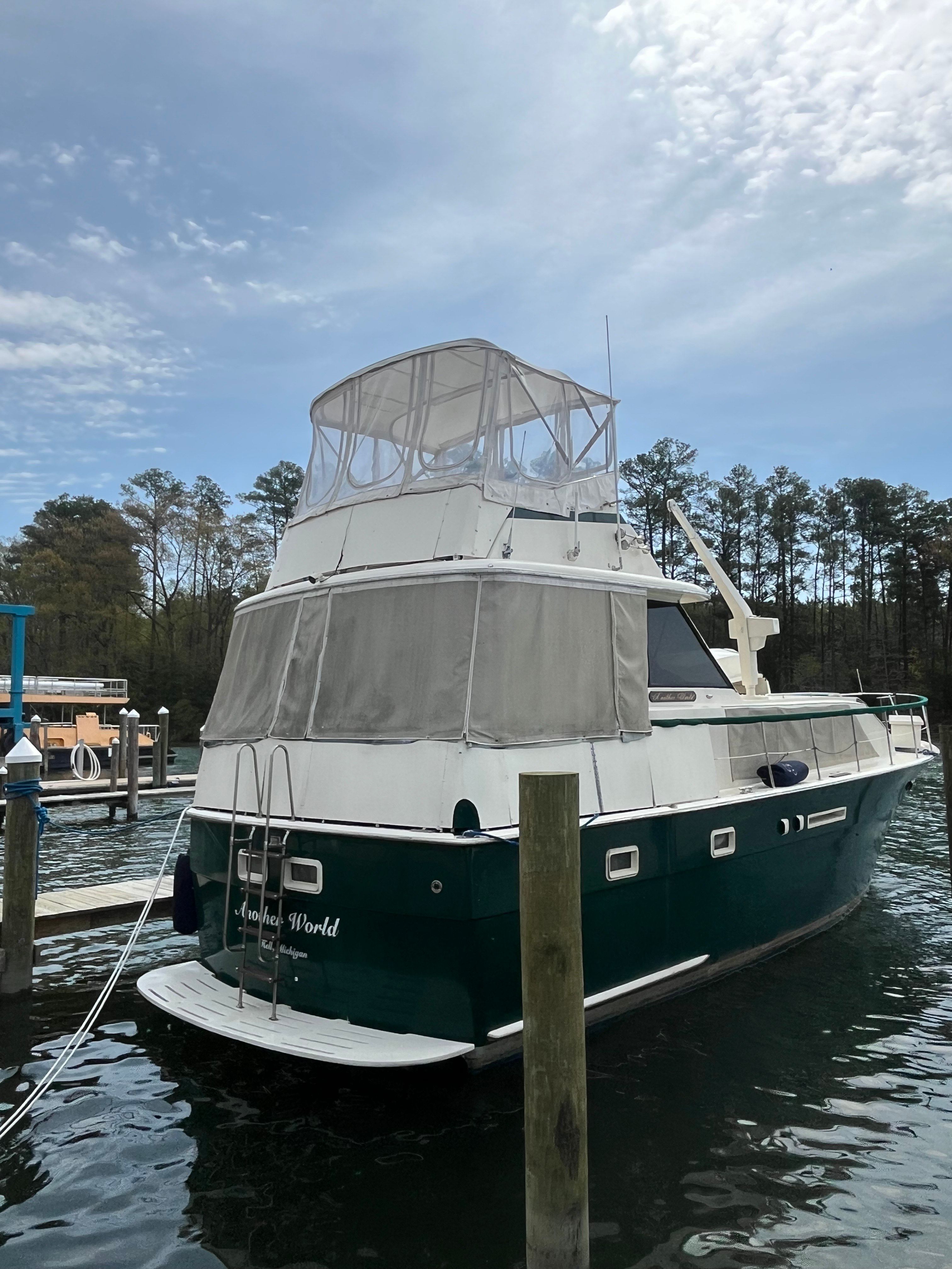 1979 Hatteras 43 DCMY - 6