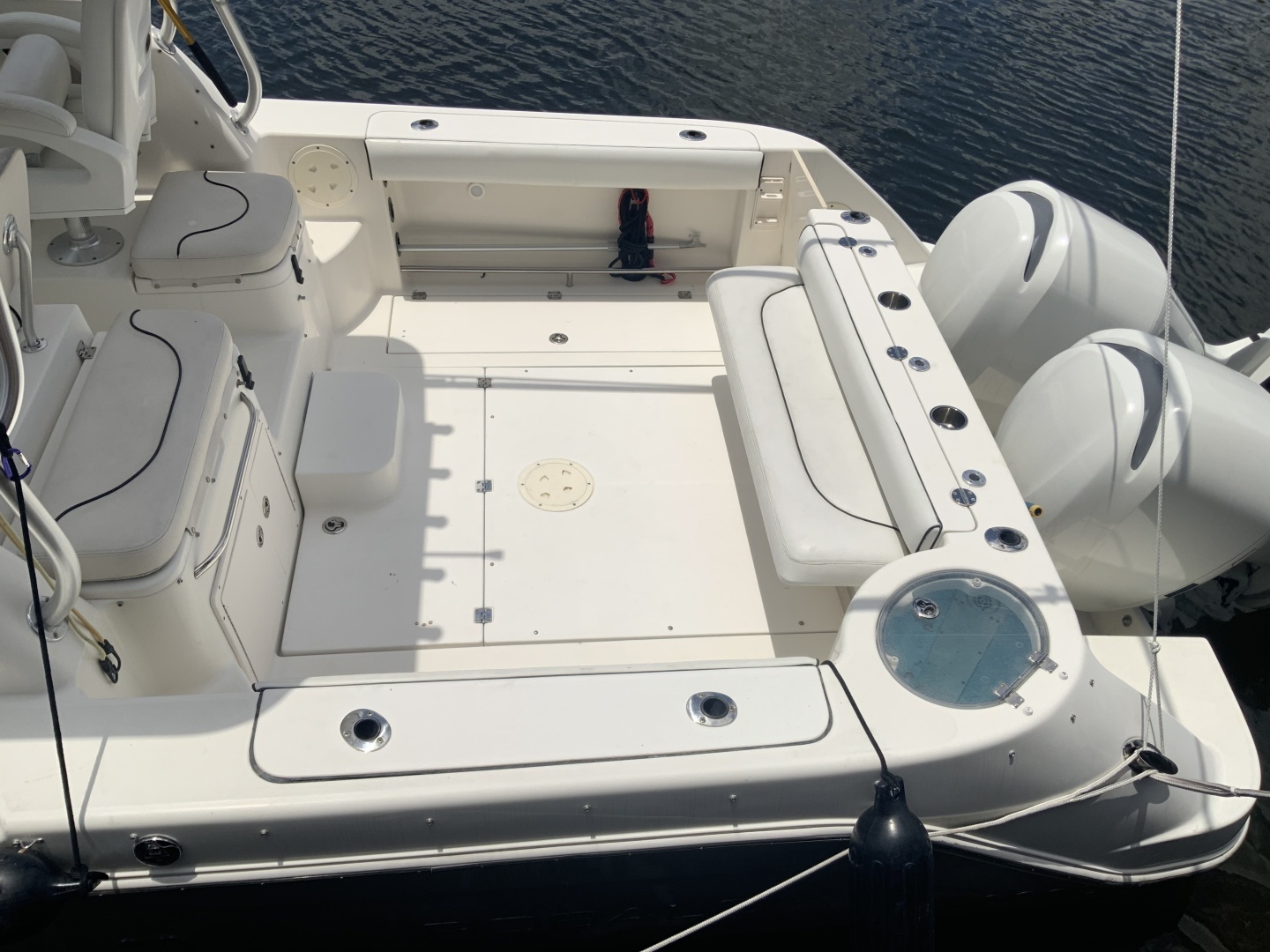2007 Robalo R305 Walkaround - Image 4