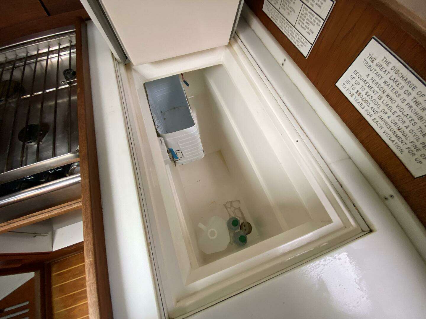 1989 J Boats J/40 - Image 42
