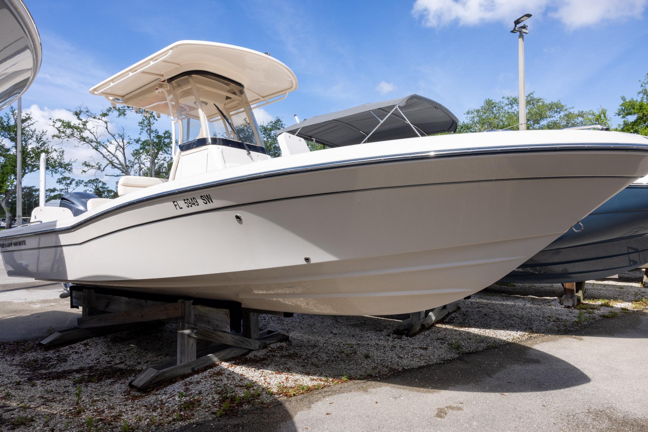 2021 Grady-White 251 Coastal Explorer