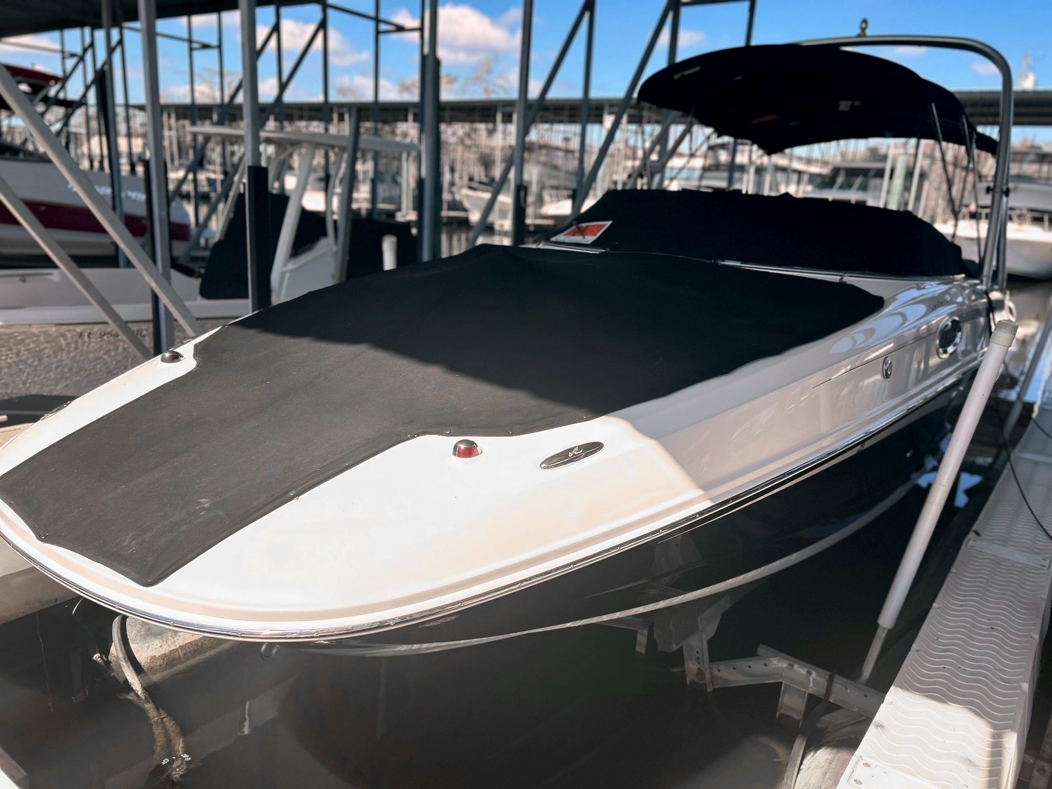 2011 Sea Ray 280 Sundeck - 2