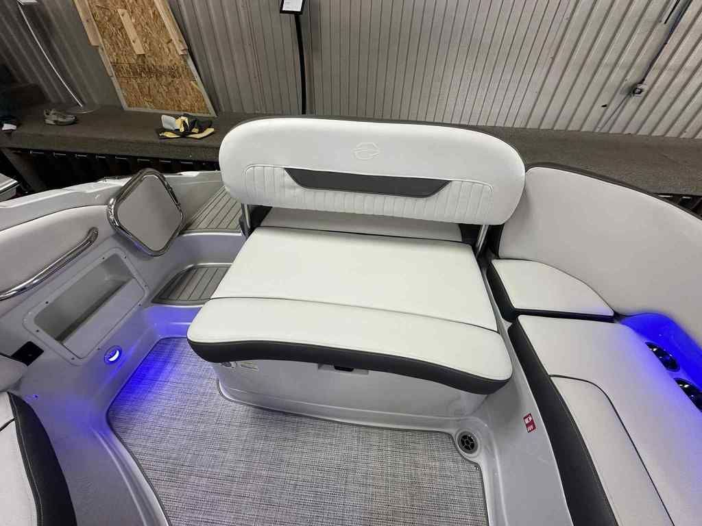 2026 Crownline 260 SS - 18