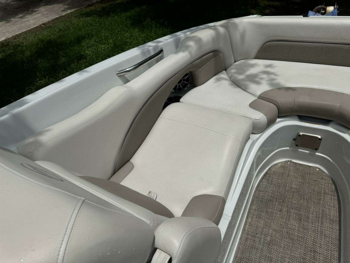 2017 Crownline E 6XS - Image 19