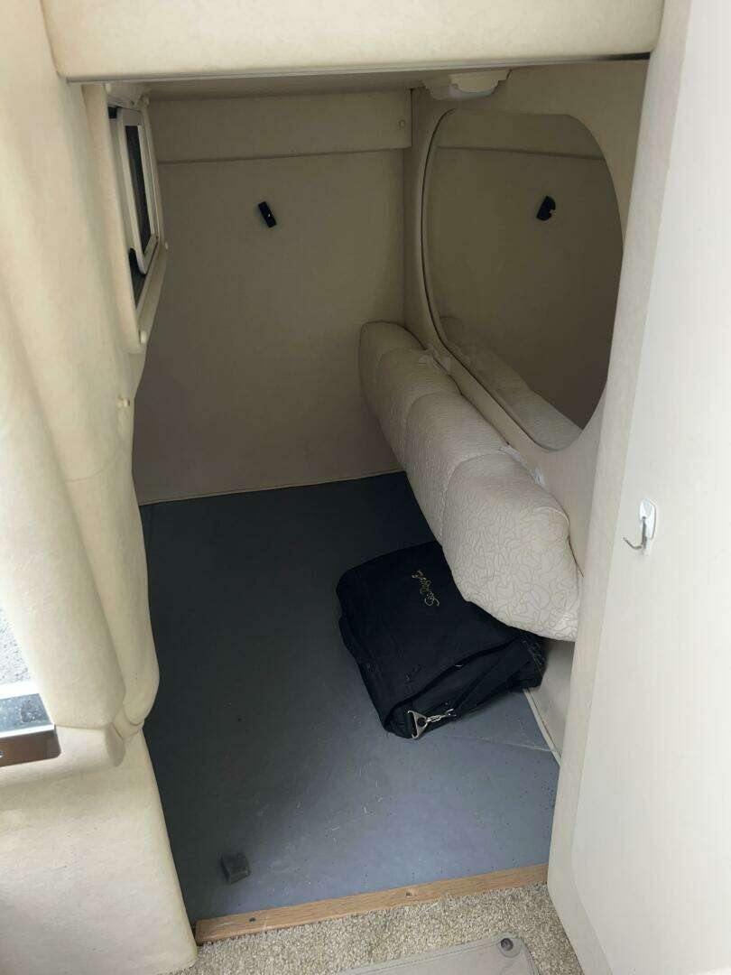 2001 Sea Ray 260 Sundancer - Image 17