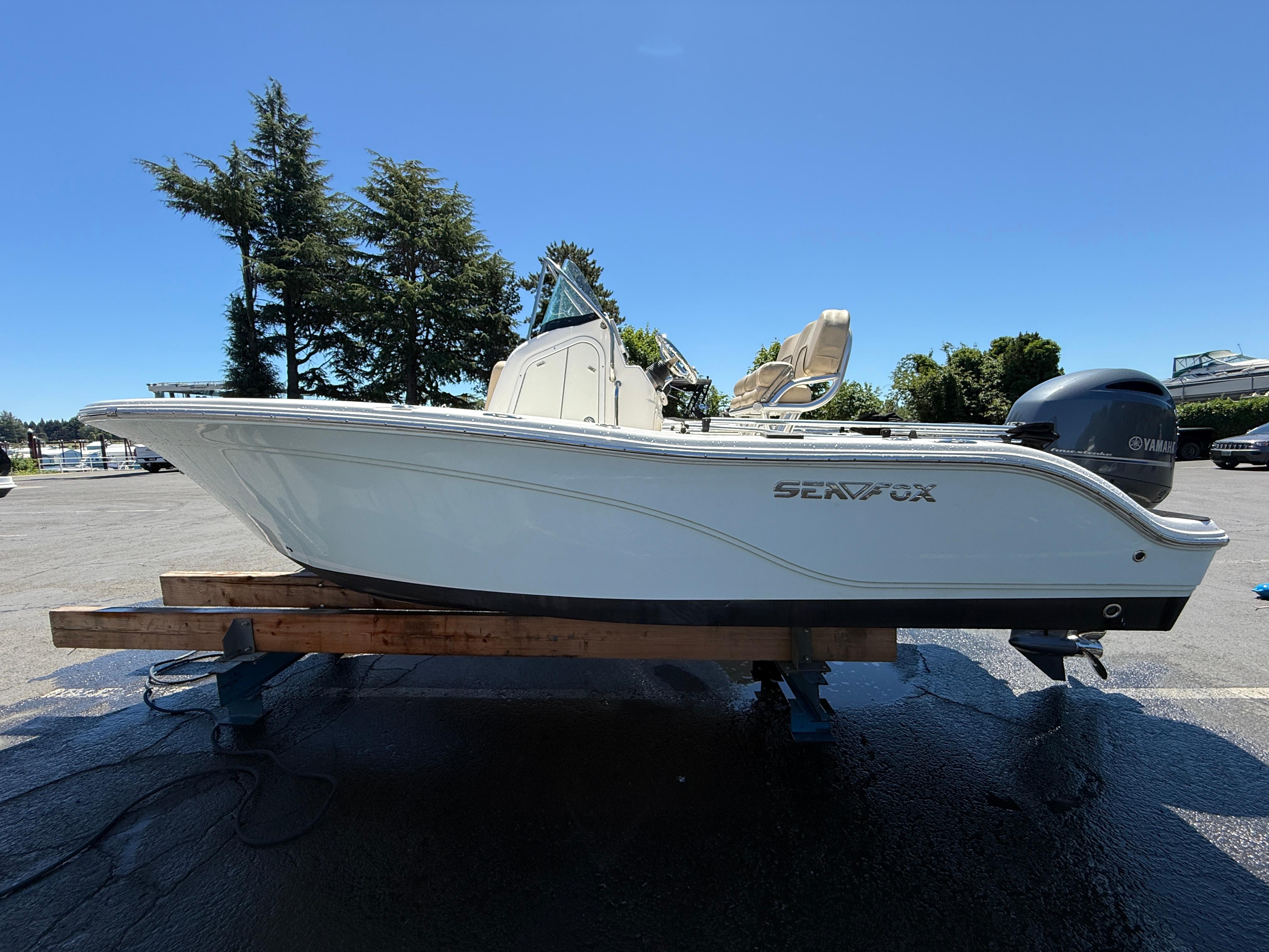 2018 Sea Fox 186 Commander