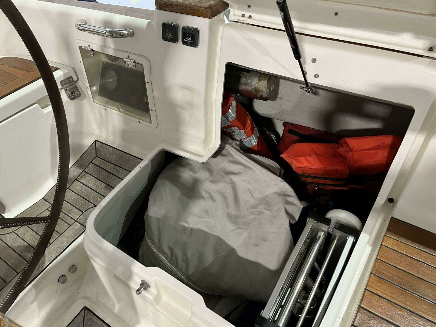 2003 Fantasi 44 Pilot House - Image 25