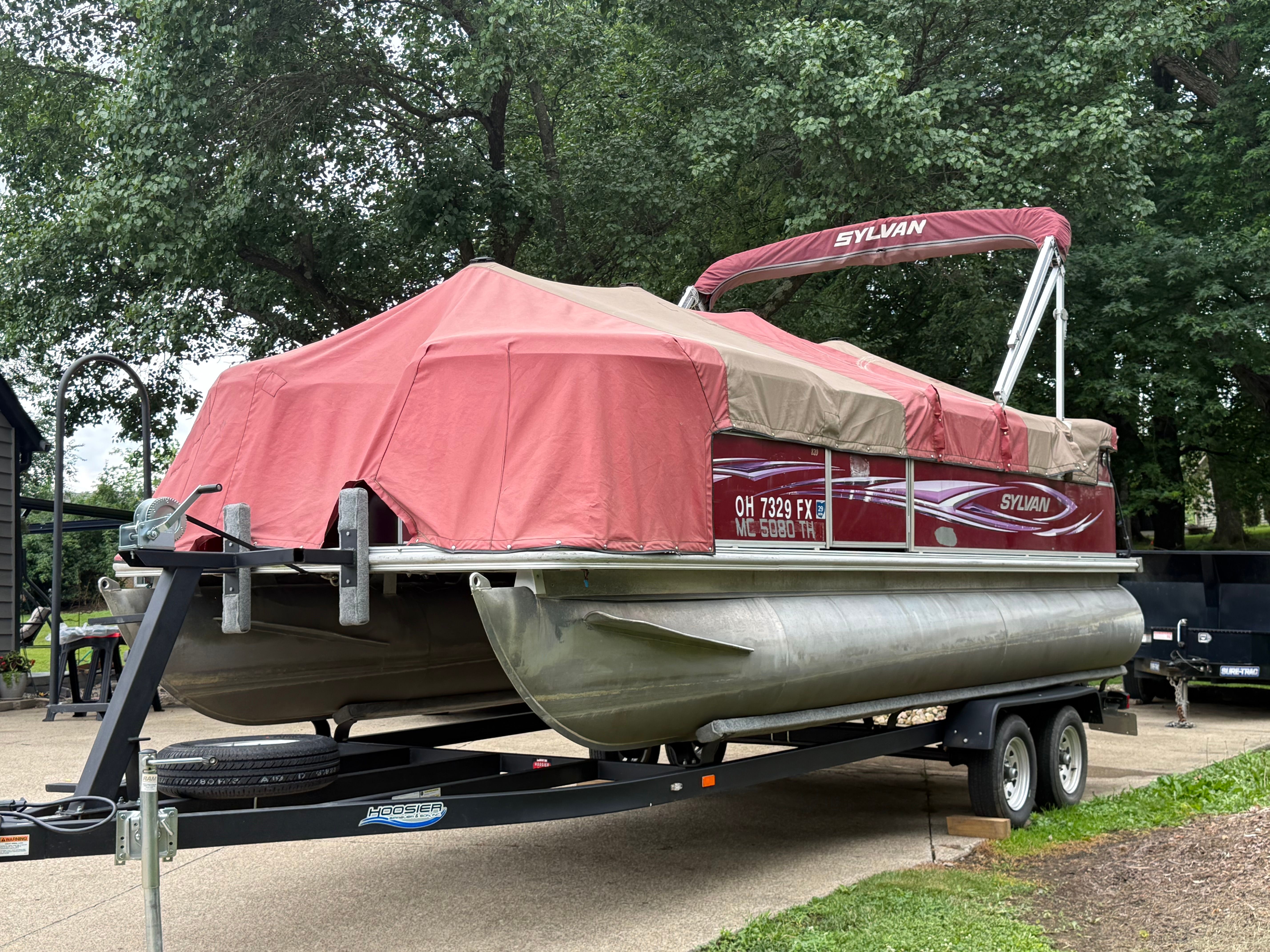 2011 Sylvan 8520 Mirage Cruise - 12