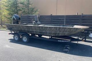 2026 Tracker Grizzly 2072 CC