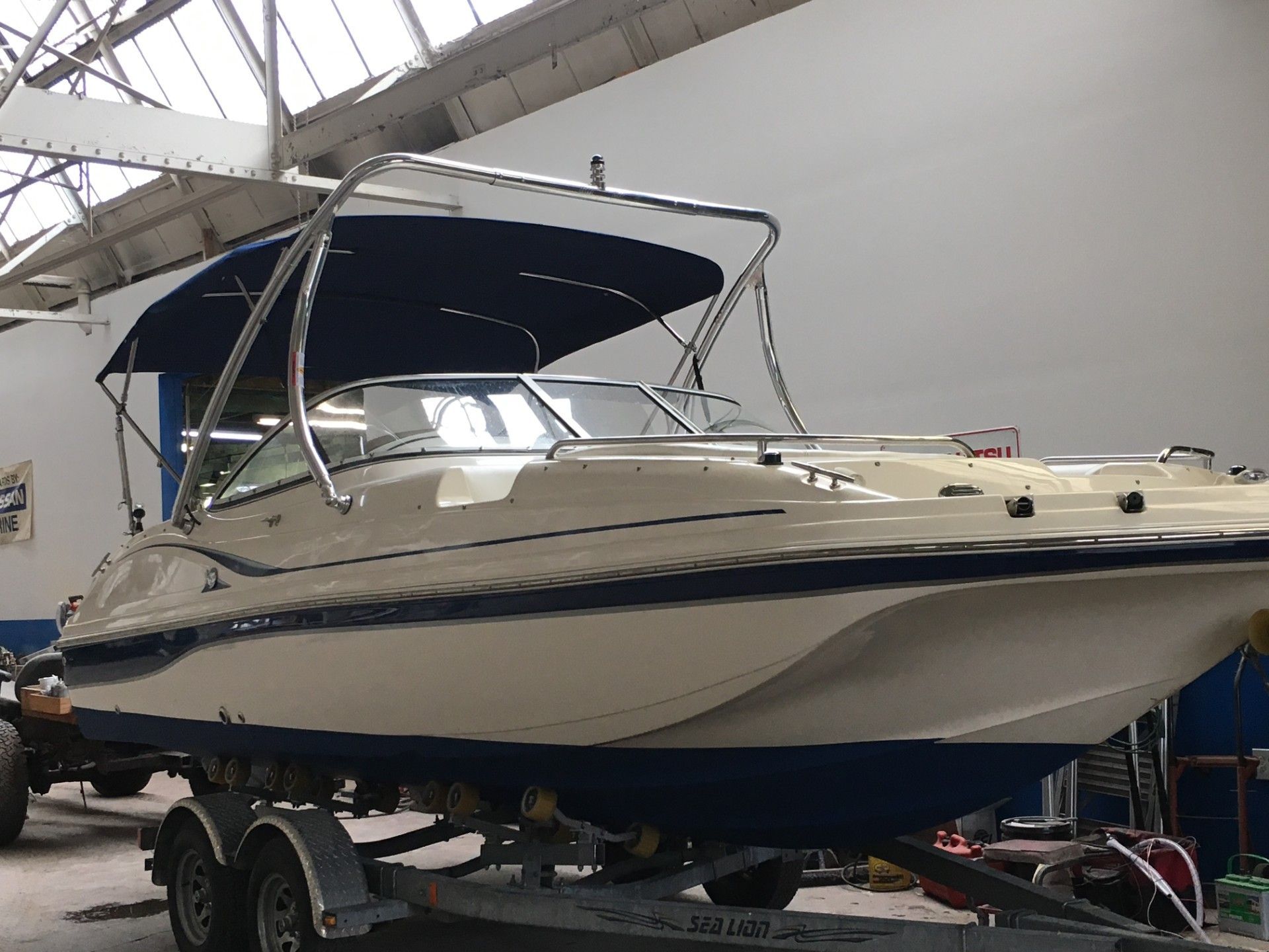 2006 Hurricane SunDeck 217 OB - 6