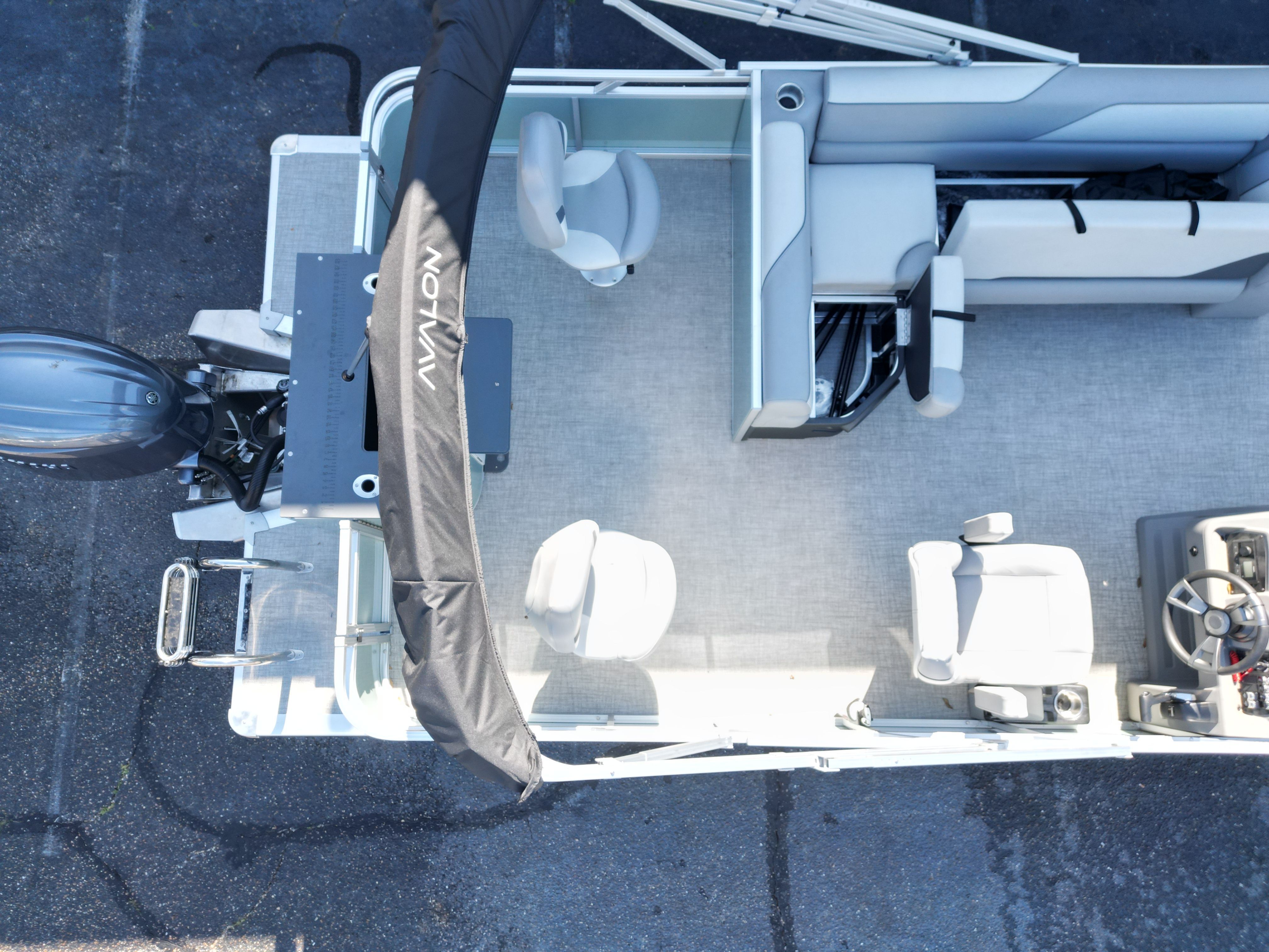 2026 Avalon Venture 85 Quad Fish - 21' - 7