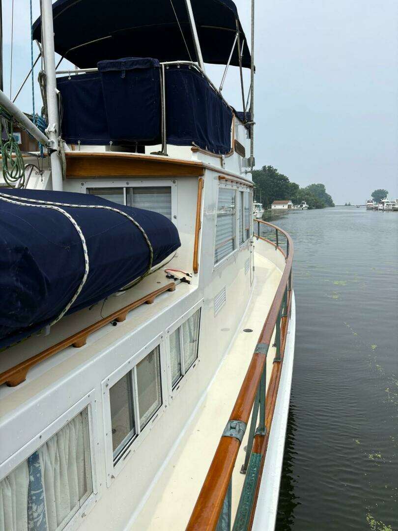 1978 Grand Banks 36  Classic - Image 35