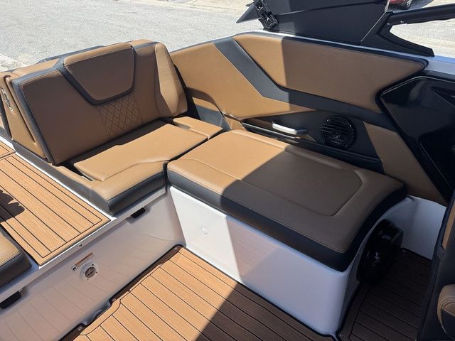 2026 Yamaha Boats 252SD - 20