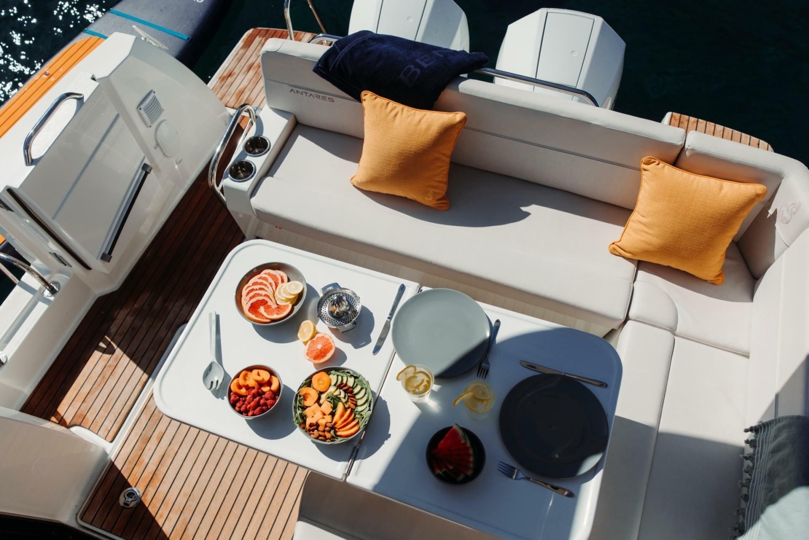 2027 Beneteau Antares 9 - Image 13
