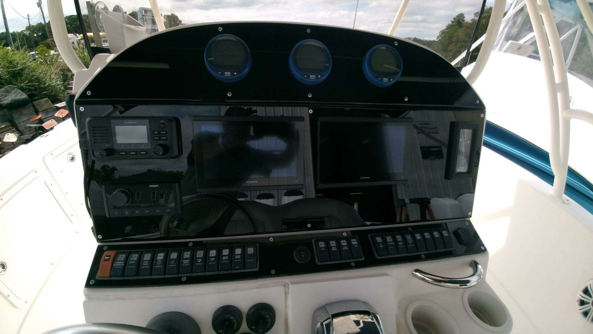 2006 Wellcraft 352 Sport - Image 6