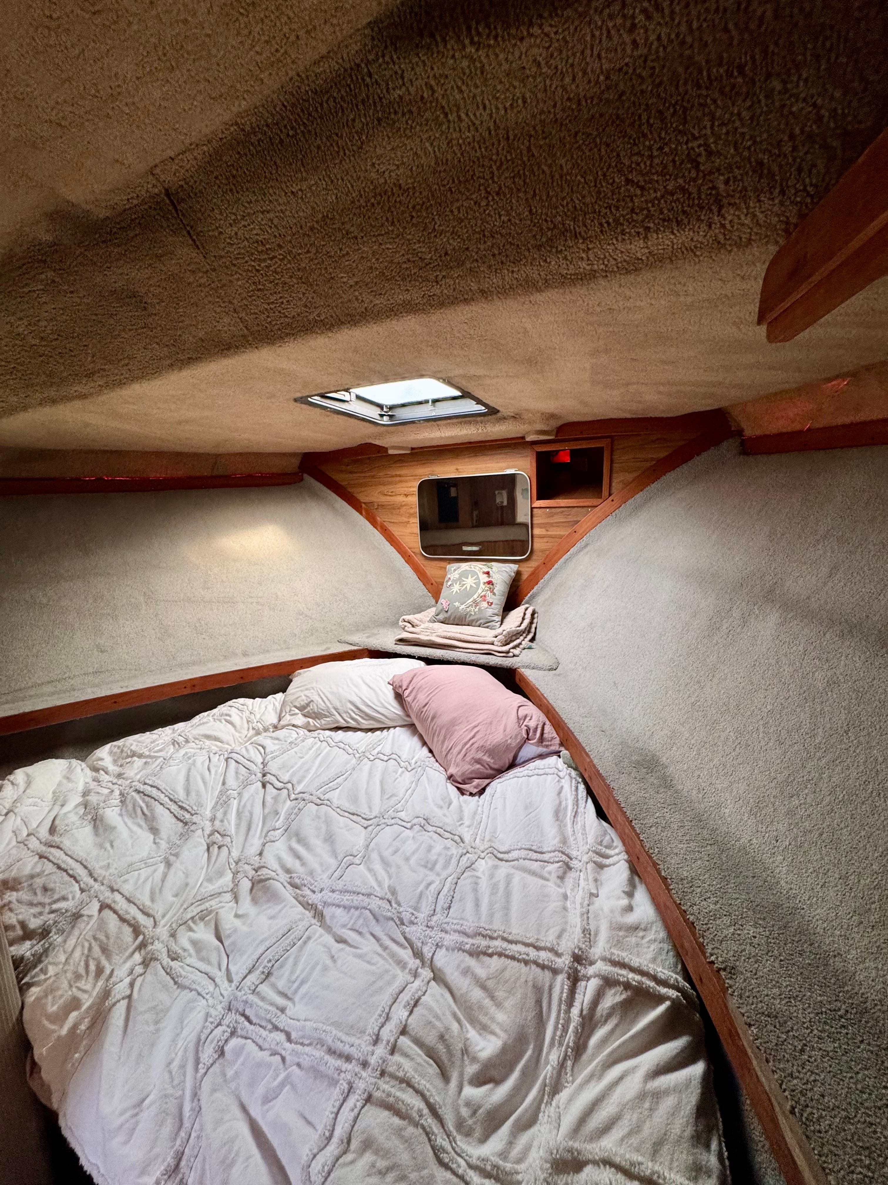 1982 Chris-Craft 381 Catalina - 5