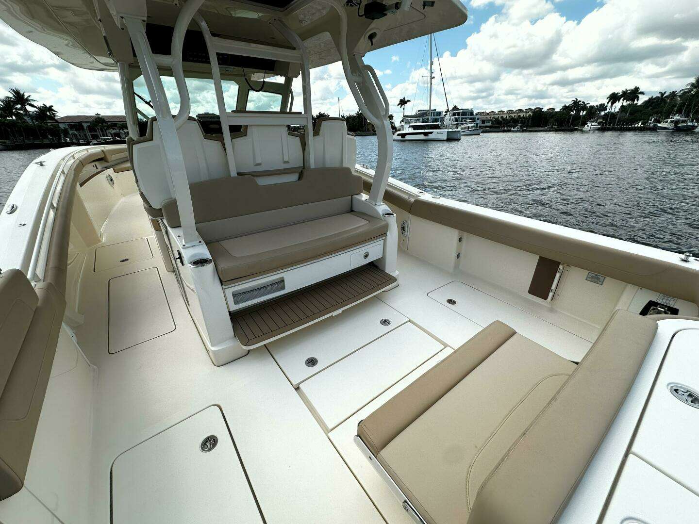 2020 Scout — - Image 12