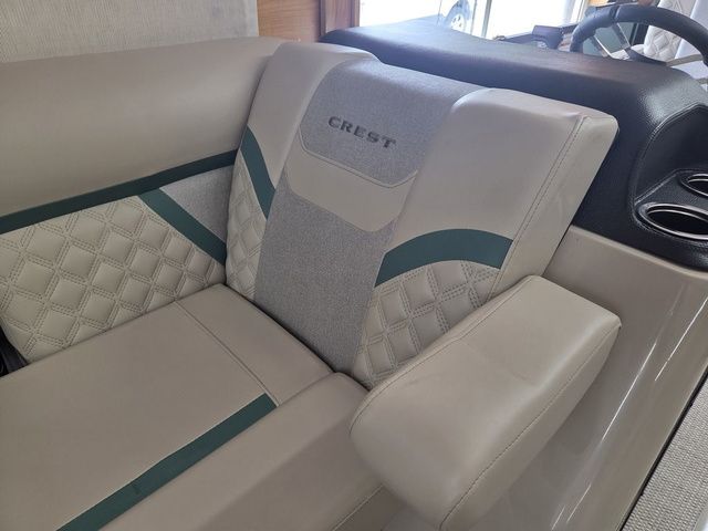 2026 Crest Conquest 230 SLS Tri-Toon 200hp, Trailer and Exten - 37
