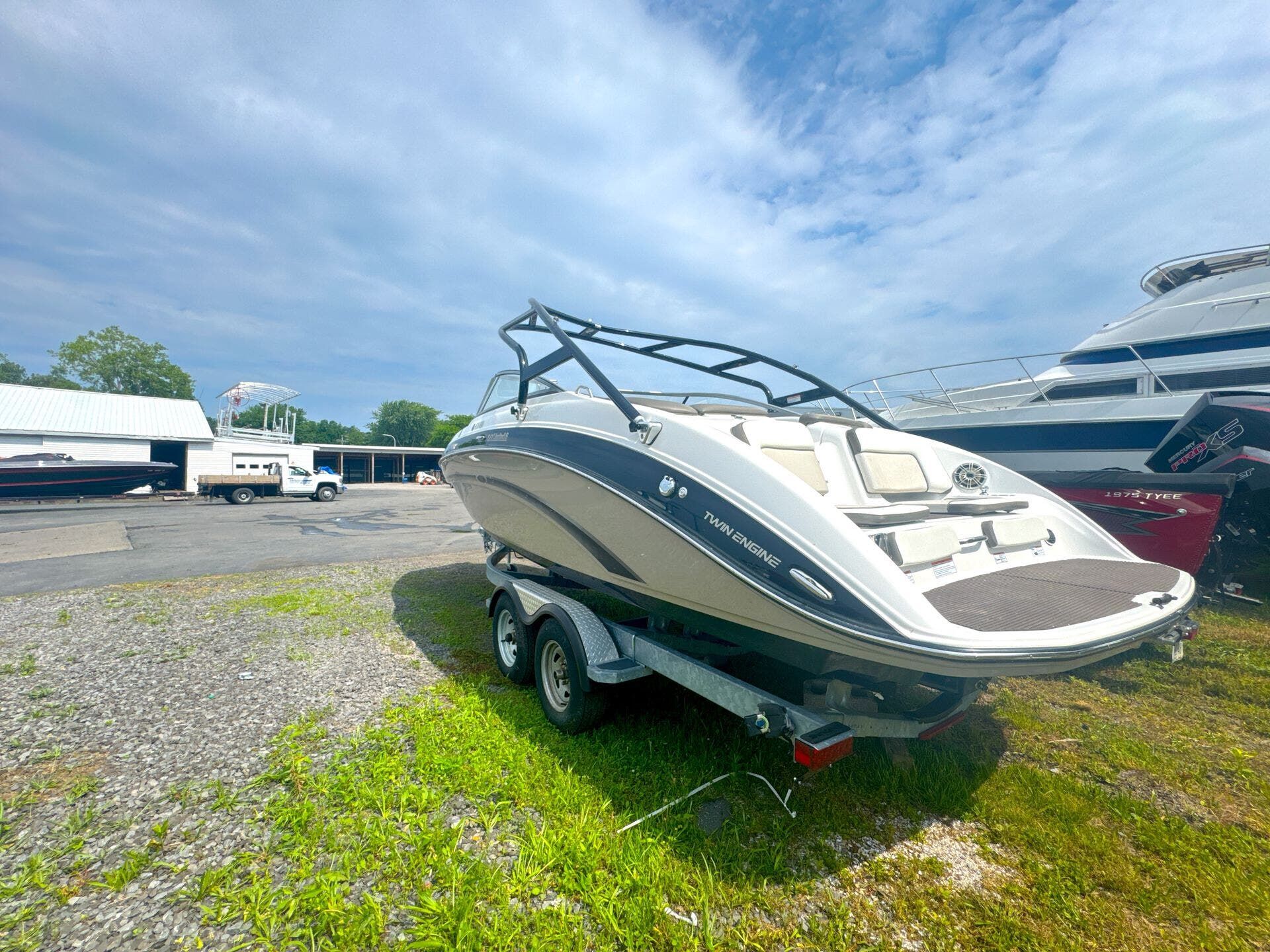 2013 Yamaha Boats 242 Limited S - 7
