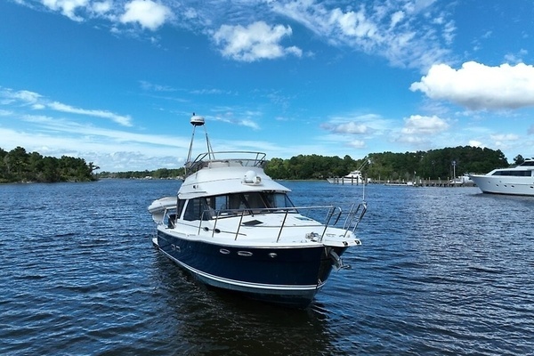 2020 Cutwater C-32 CB