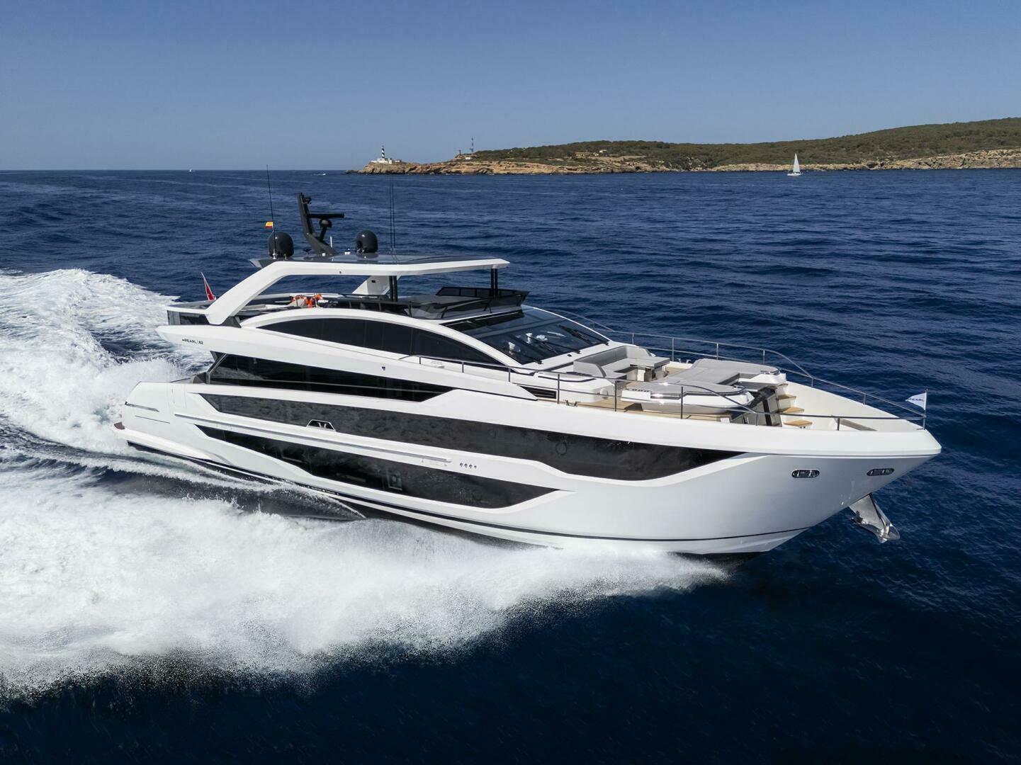 2026 Pearl 82