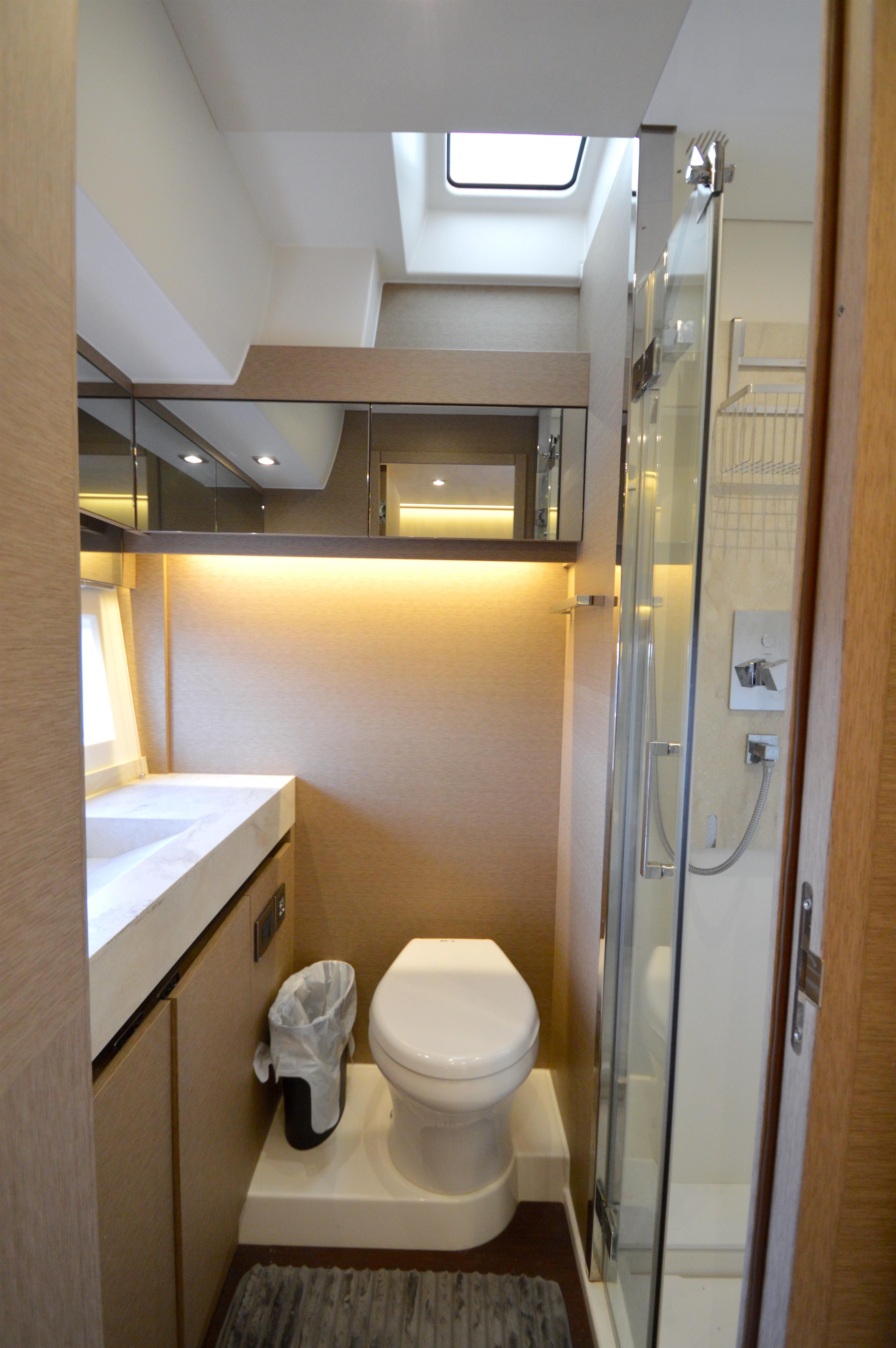 2017 Prestige 630 - 86