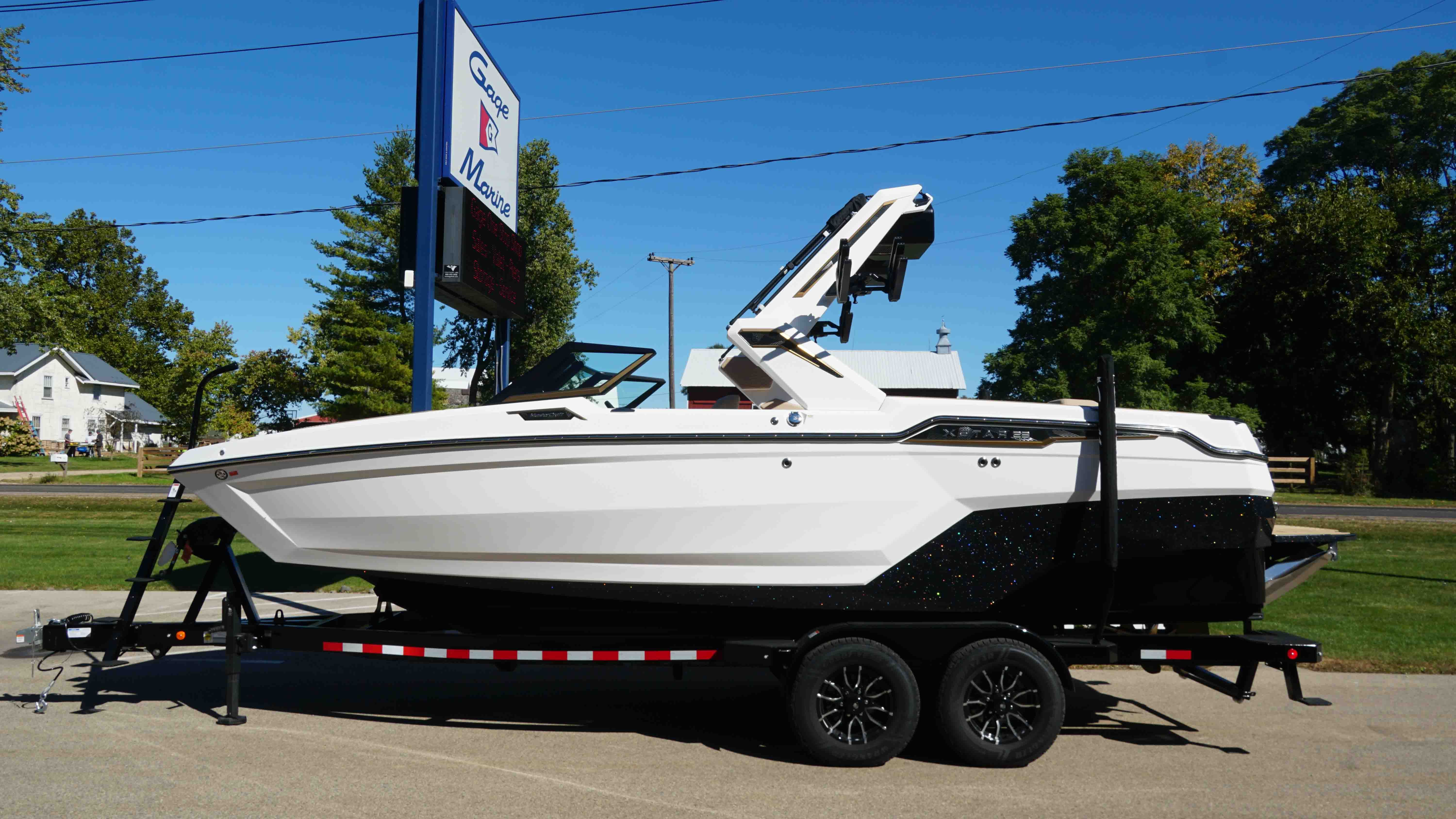 2025 MasterCraft XStar 23