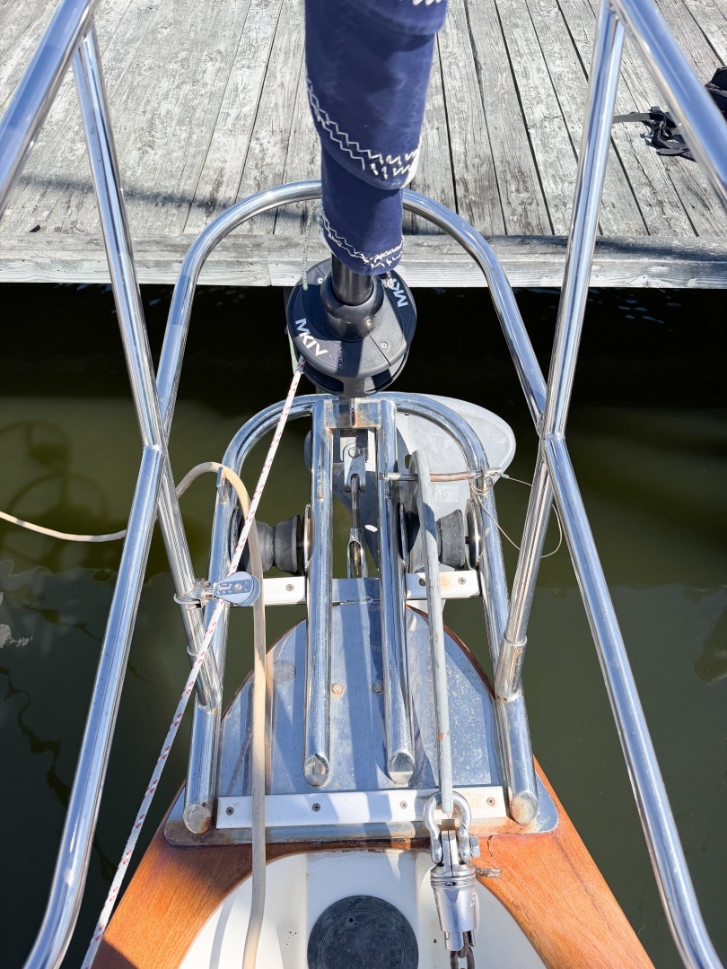 1998 Pacific Seacraft 37 - Image 8