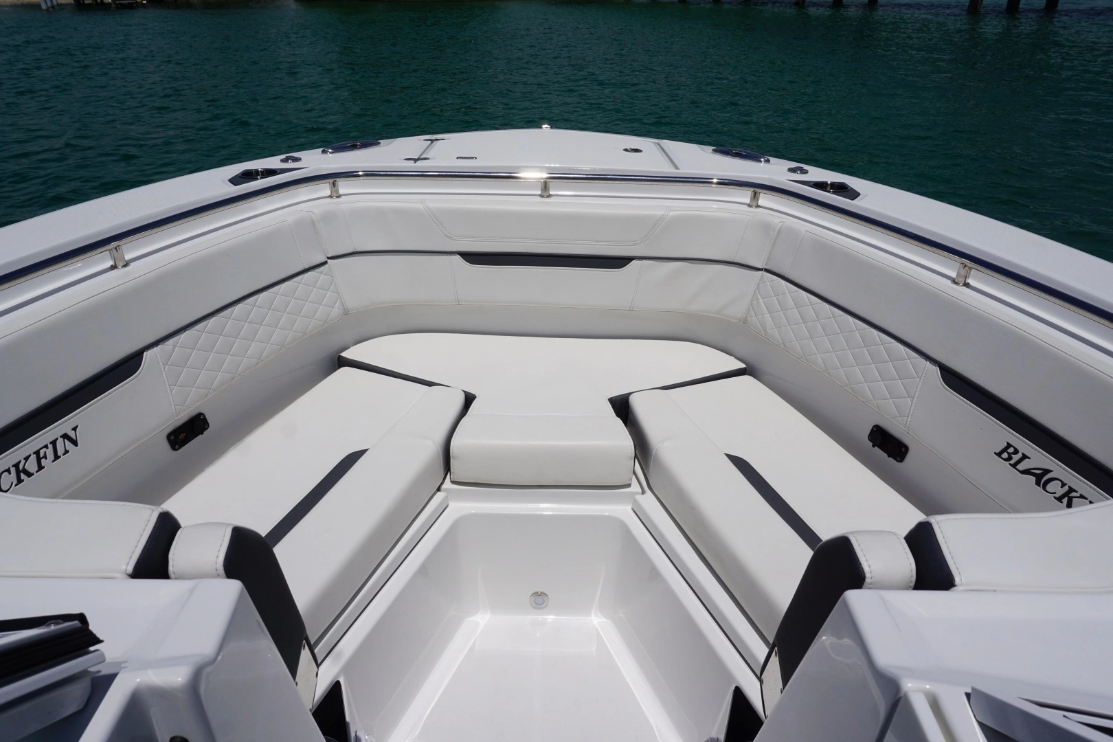 2023 Blackfin 272 DC - Image 23