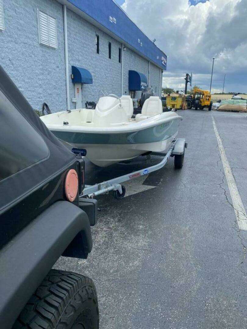 2018 Boston Whaler 150 Super Sport - Image 8