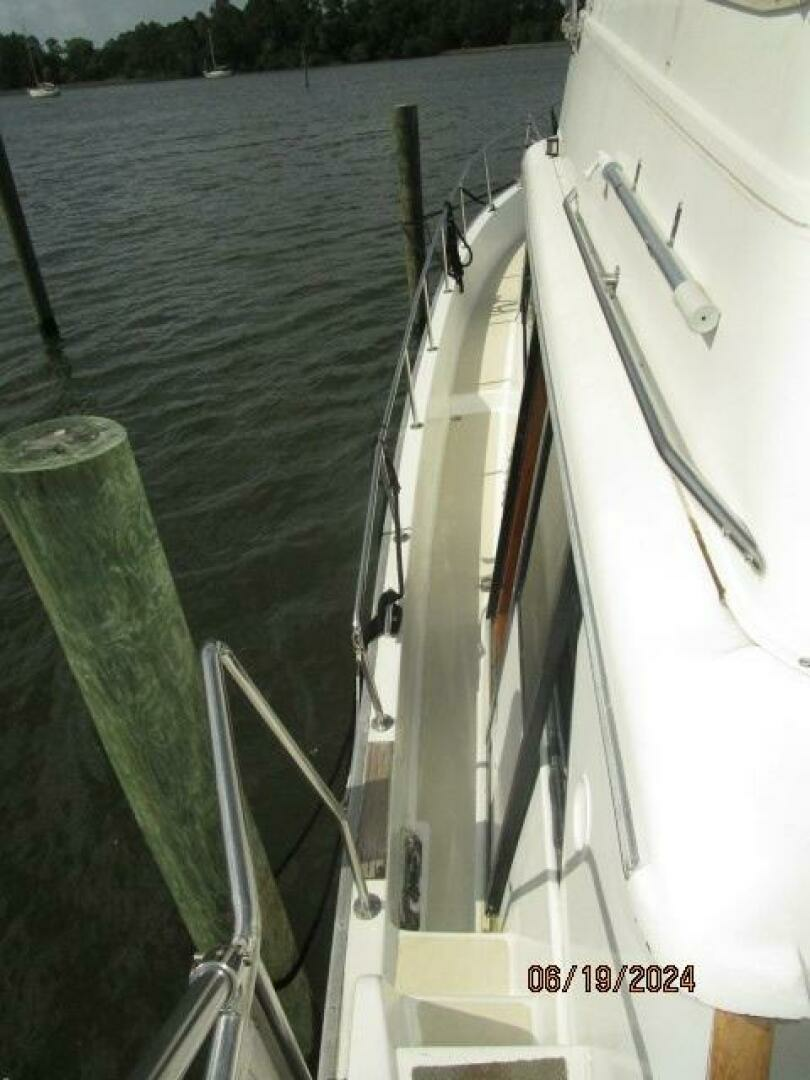 1984 Mainship 40DC - Image 16