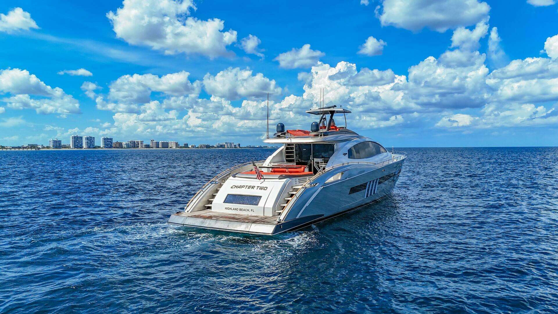 2010 Lazzara Yachts LSX 92 - Image 6