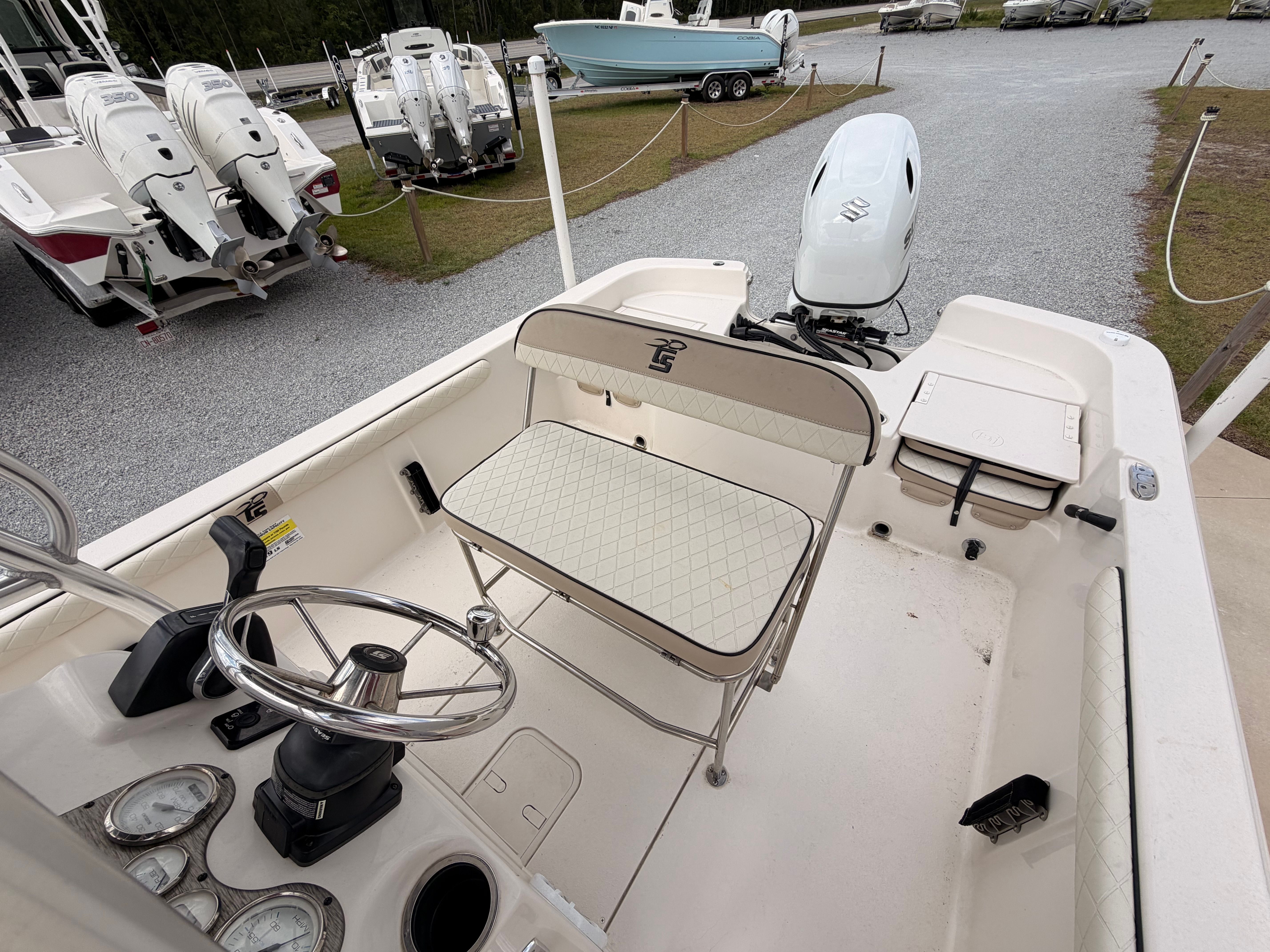 2024 Carolina Skiff 19LS - 14