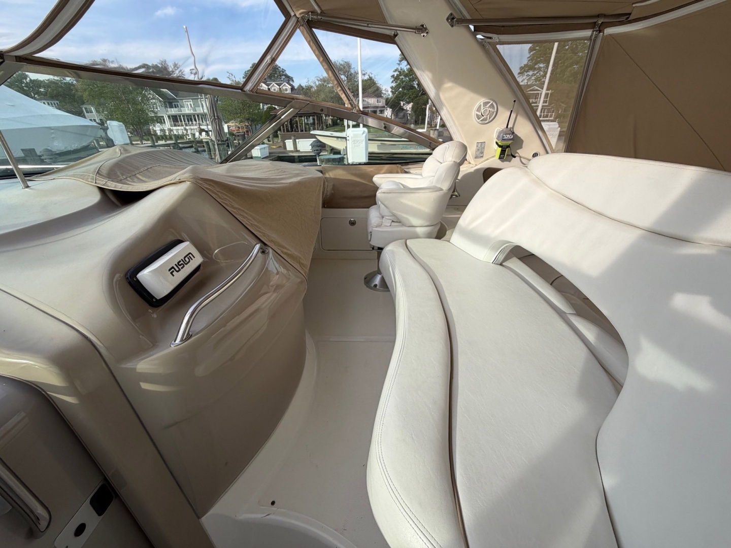 2000 Sea Ray Sundancer 460 - Image 12