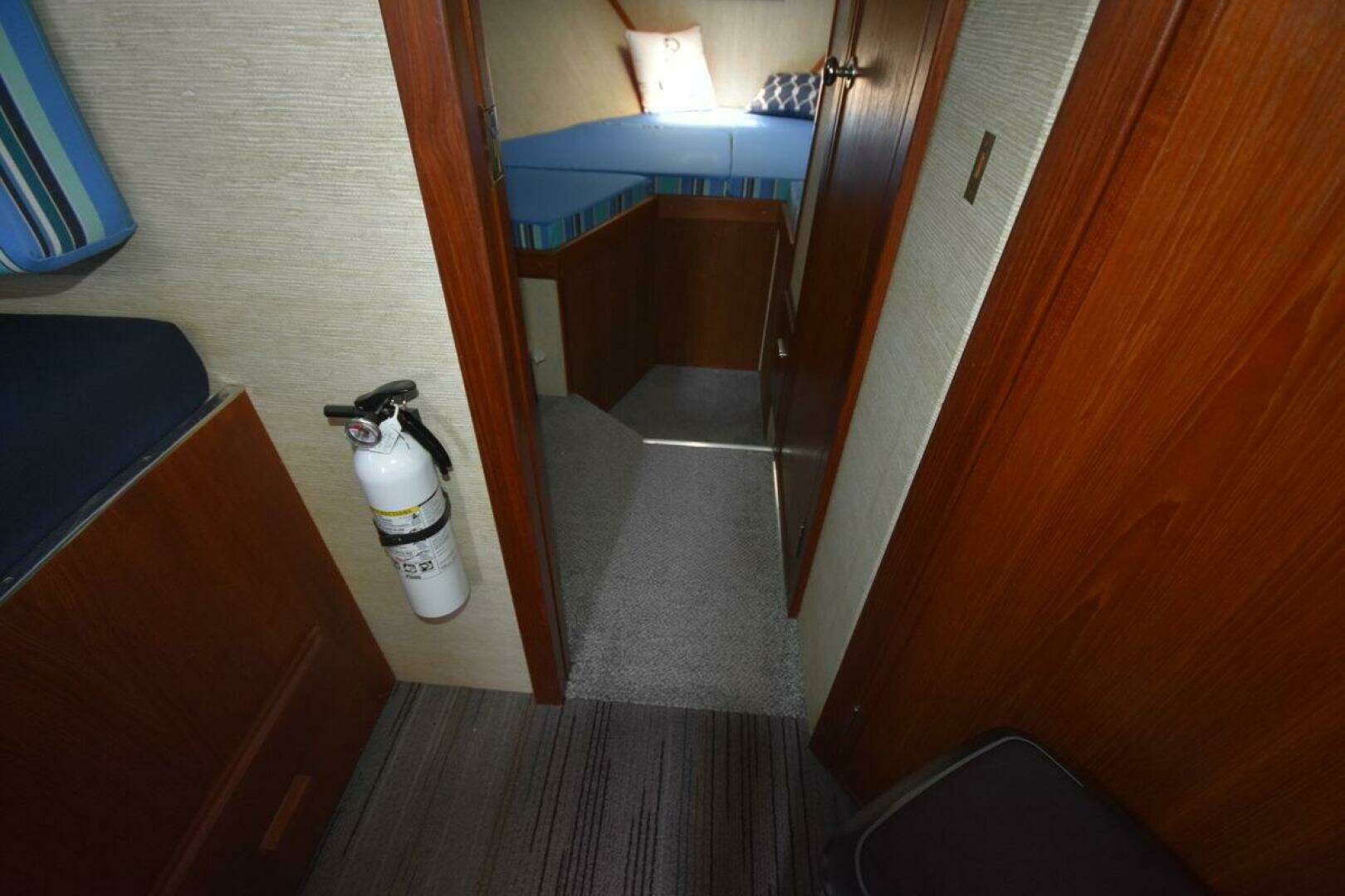 1985 Marinette 39 Double Cabin - Image 54