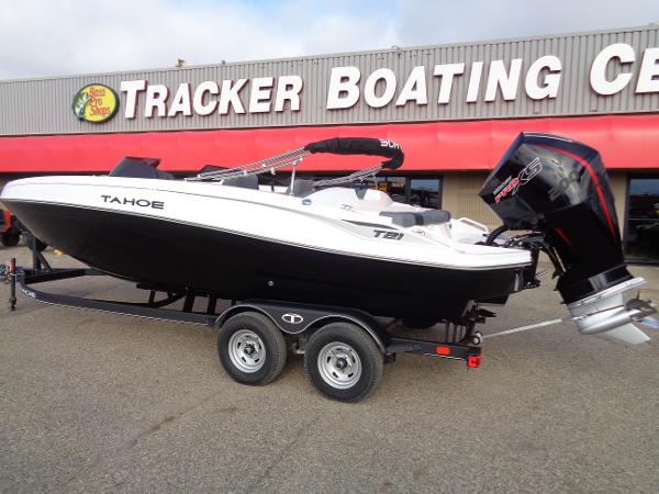 2024 Tahoe T21 boat on trailer at Tracker Boating Center.
