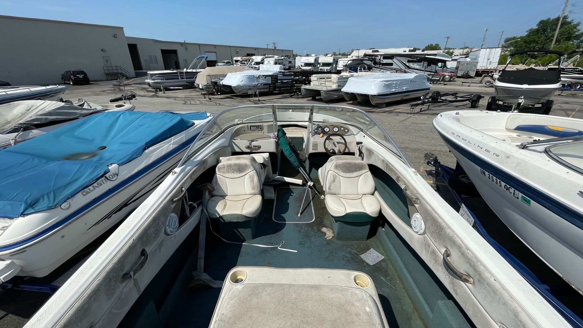 2000 Bayliner 205 CAPRI Tow and Go - 3