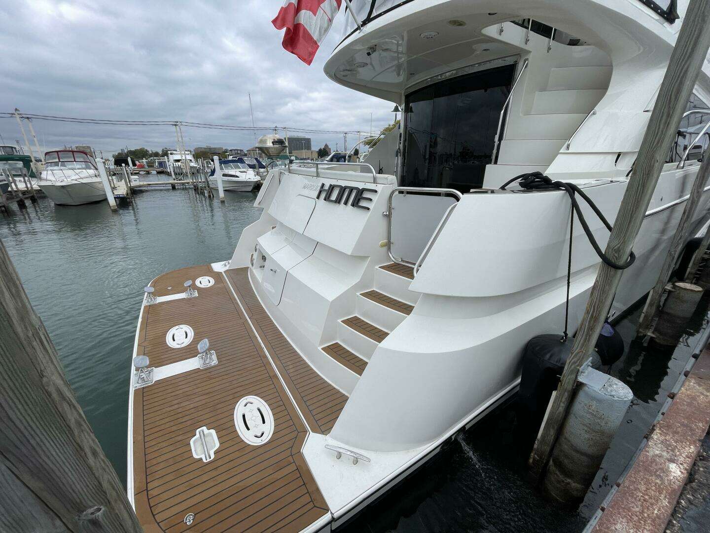 2007 Marquis 55 LS - Image 12